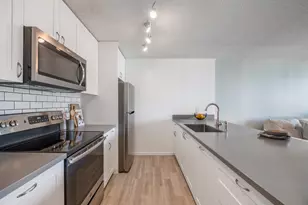 55 S Judd St, Honolulu, HI 96817 - Photo 2