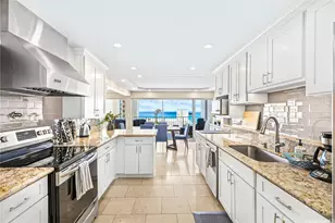 155 Paoakalani Ave, Honolulu, HI 96815 - Photo 2