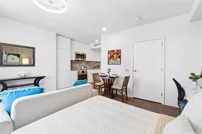 987 Queen Street #2216, Honolulu, HI 96814 - Photo 4