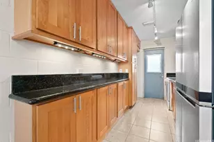 94-1037 Kahuamoku St, Waipahu, HI 96797 - Photo 4