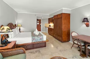 2045 Kalakaua Ave, Honolulu, HI 96815 - Photo 8