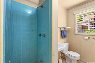 3262 Kikilia Pl, Honolulu, HI 96816 - Photo 18