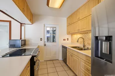 905 Koko Isle Circle #151503, Honolulu, HI 96825 - Photo 8