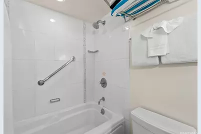 410 Atkinson Drive #2003, Honolulu, HI 96814 - Photo 8