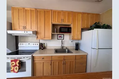 1630 Liholiho Street #1001, Honolulu, HI 96822 - Photo 4