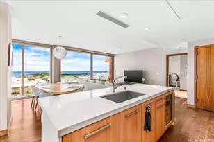1555 Kapiolani Blvd, Honolulu, HI 96814 - Photo 4