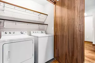 1555 Kapiolani Blvd, Honolulu, HI 96814 - Photo 12