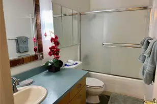 2415 Ala Wai Blvd, Honolulu, HI 96815 - Photo 14