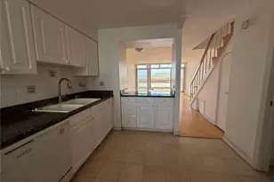 500 University Ave, Honolulu, HI 96826 - Photo 2