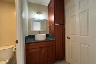 2240 Kuhio Ave, Honolulu, HI 96815 - Photo 12