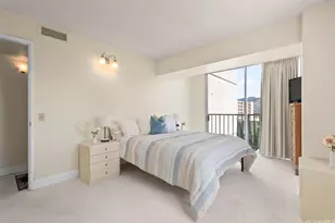 2440 Kuhio Ave, Honolulu, HI 96815 - Photo 2