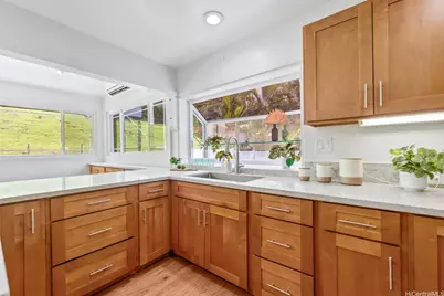 989 Kalapaki Street, Honolulu, HI 96825 - Photo 10