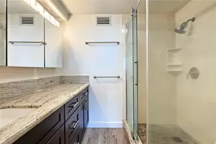 2333 Kapiolani Blvd, Honolulu, HI 96826 - Photo 14