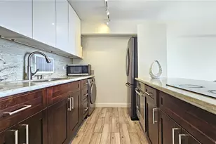 2333 Kapiolani Blvd, Honolulu, HI 96826 - Photo 8