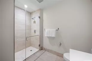 1555 Kapiolani Blvd, Honolulu, HI 96814 - Photo 14