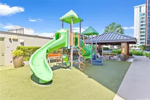 1555 Kapiolani Blvd, Honolulu, HI 96814 - Photo 22