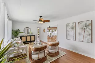 324D Olomana St, Kailua, HI 96734 - Photo 2