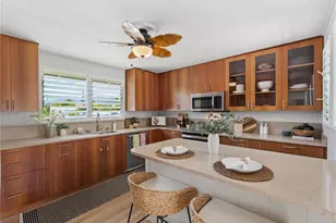 324D Olomana St, Kailua, HI 96734 - Photo 4