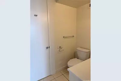 780 Amana Street #104, Honolulu, HI 96814 - Photo 10