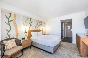 410 Atkinson Dr, Honolulu, HI 96814 - Photo 6