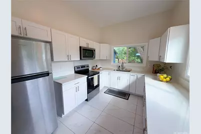 94-111 Pahu Street #D, Waipahu, HI 96797 - Photo 2