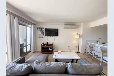 1777 Ala Moana Boulevard #302, Honolulu, HI 96815 - Photo 2