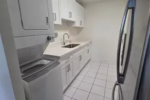 98-1042 Moanalua Rd, Aiea, HI 96701 - Photo 2