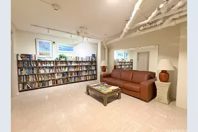 1001 Wilder Avenue #806, Honolulu, HI 96822 - Photo 20