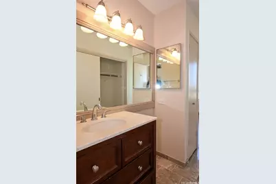 2499 Kapiolani Boulevard #2807, Honolulu, HI 96826 - Photo 6
