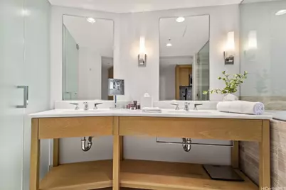 383 Kalaimoku Street #1612, Honolulu, HI 96815 - Photo 10