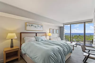 383 Kalaimoku Street #1612, Honolulu, HI 96815 - Photo 2