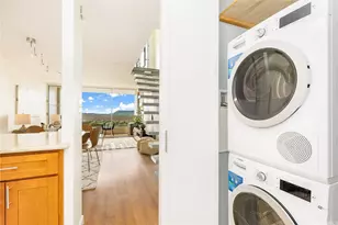 555 University Ave, Honolulu, HI 96826 - Photo 12