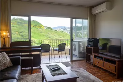 1001 Wilder Avenue #604, Honolulu, HI 96822 - Photo 6