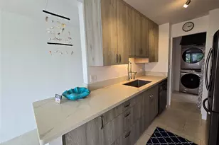 2233 Ala Wai Blvd, Honolulu, HI 96815 - Photo 4