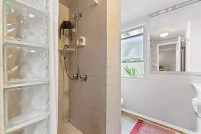 222 Kaiulani Avenue #201, Honolulu, HI 96815 - Photo 12