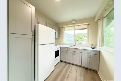 726 Kihapai Place, Kailua, HI 96734 - Photo 4