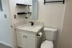 633 Nalanui St, Honolulu, HI 96817 - Photo 12