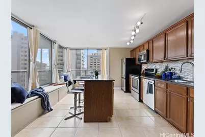 2421 Tusitala Street #1604, Honolulu, HI 96815 - Photo 8