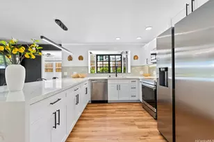 526 Ulumawao St, Kailua, HI 96734 - Photo 8
