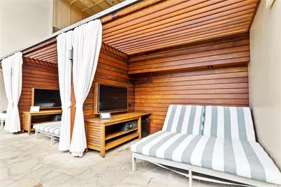 383 Kalaimoku Street #E2710, Honolulu, HI 96815 - Photo 22