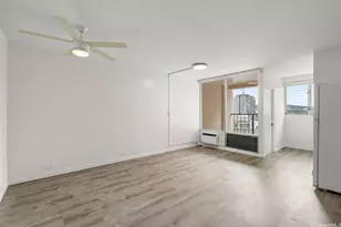 747 Amana St, Honolulu, HI 96814 - Photo 1