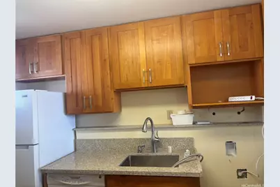 780 Amana Street #605, Honolulu, HI 96814 - Photo 2