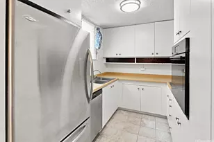 469 Ena Rd, Honolulu, HI 96815 - Photo 4