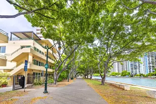 1868 Kahakai Dr, Honolulu, HI 96814 - Photo 20