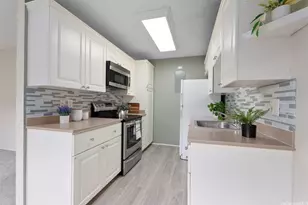 94-1345 Kulewa Loop, Waipahu, HI 96797 - Photo 10