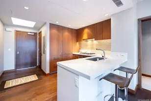 1555 Kapiolani Blvd, Honolulu, HI 96814 - Photo 8