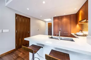 1555 Kapiolani Blvd, Honolulu, HI 96814 - Photo 10