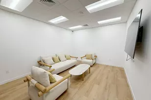 1515 Liona St, Honolulu, HI 96814 - Photo 12