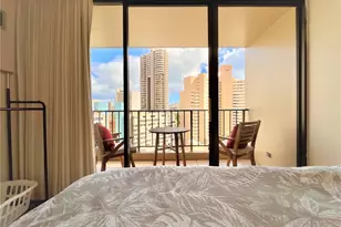 411 Hobron Ln, Honolulu, HI 96815 - Photo 8