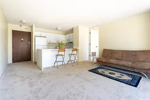 1925 Kalakaua Ave, Honolulu, HI 96815 - Photo 1
